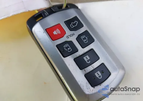 2018 Toyota Sienna Xle 8 Passenger z USA, uszkodzony, nr VIN 5TDYZ3DC8JS935845